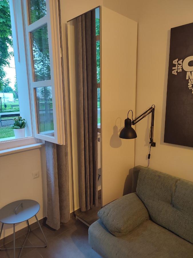 Apartman Dux 2 คาร์โลวัตส์ ภายนอก รูปภาพ
